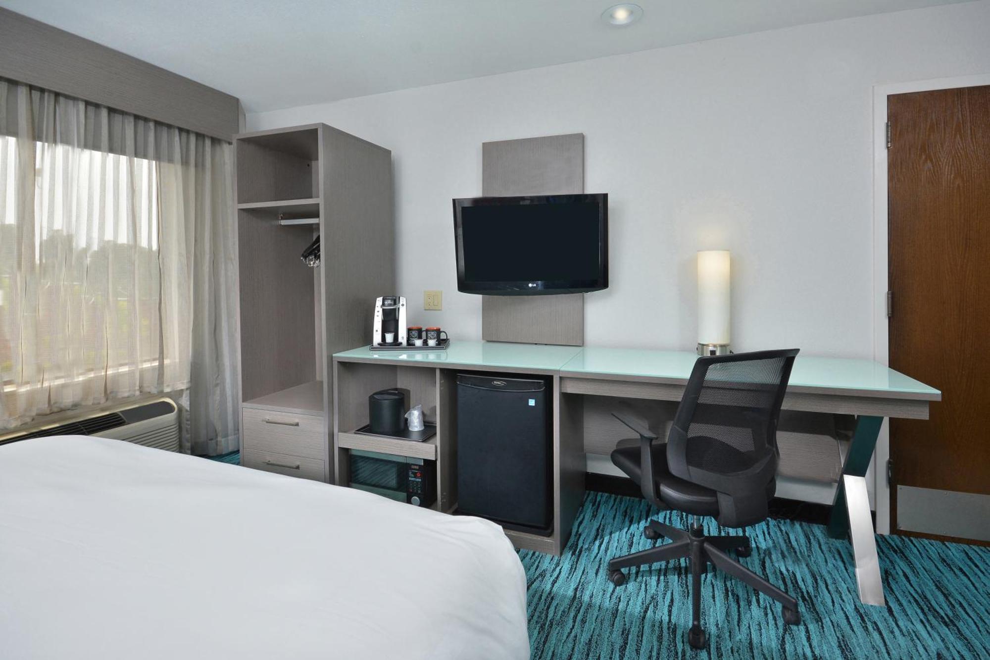 Inn At Клемсон Экстерьер фото